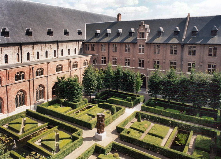Ghent University Innenhof und formaler Garten