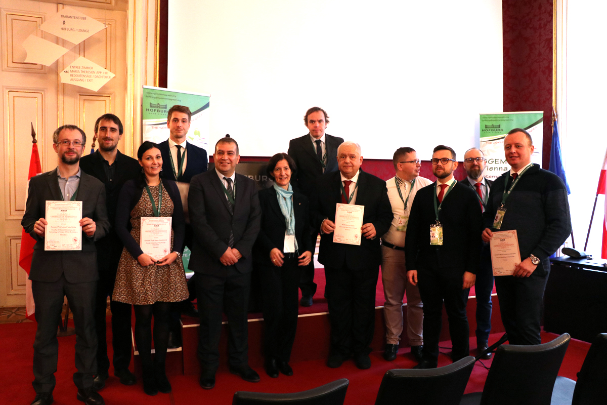 SGEM Vienna GREEN participants holding conference certificates
