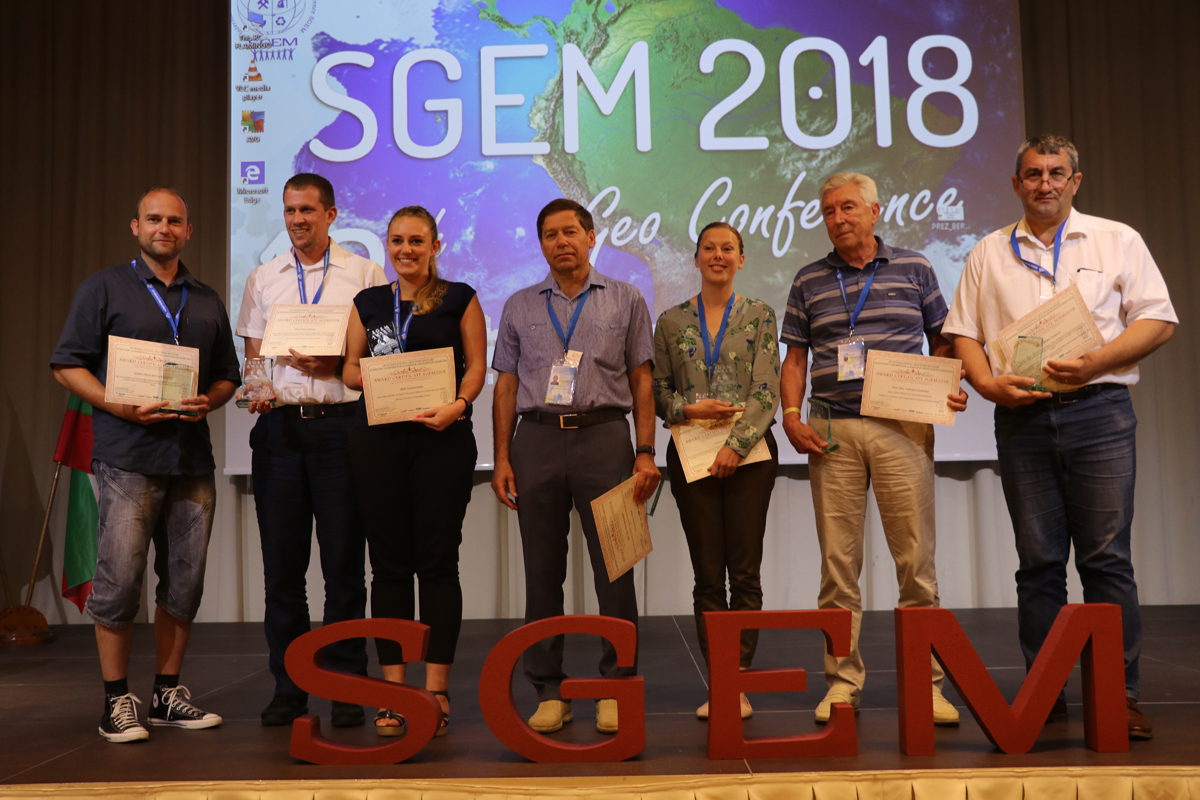 SGEM 2018 GeoConference certificate recipients on stage